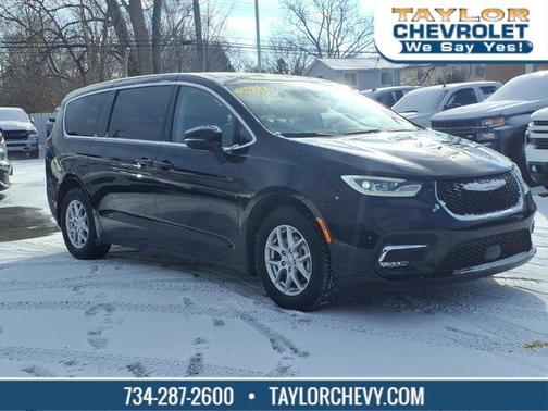 2024 Chrysler Pacifica Touring-L