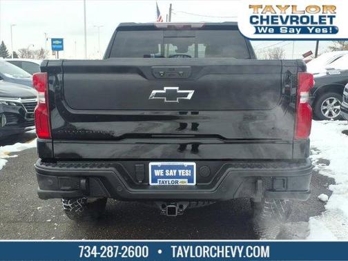 2023 Chevrolet Silverado 1500 ZR2