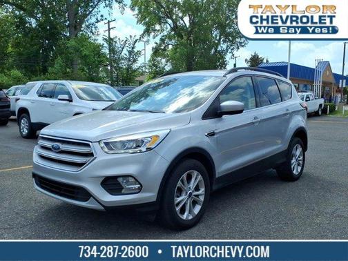 Ingot Silver 2019 Ford Escape SEL