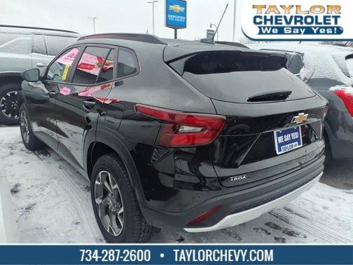 2024 Chevrolet Trax LT