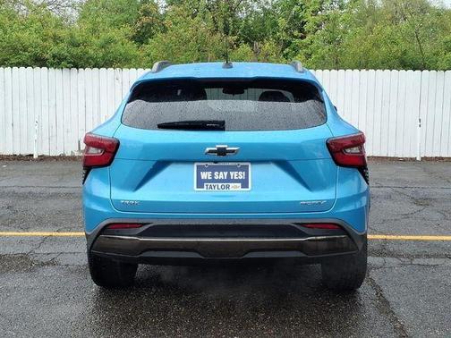 Marina Blue 2025 Chevrolet Trax ACTIV