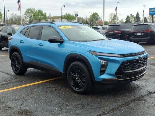 Marina Blue 2025 Chevrolet Trax ACTIV