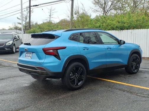 Marina Blue 2025 Chevrolet Trax ACTIV