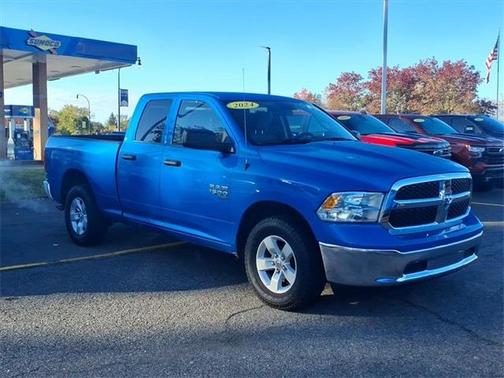 2024 RAM 1500 Classic SLT
