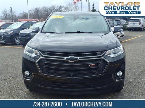 Mosaic Black Metallic 2021 Chevrolet Traverse RS