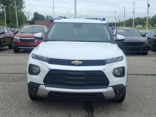 Summit White 2023 Chevrolet Trailblazer LT