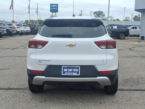 Summit White 2023 Chevrolet Trailblazer LT