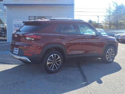 Crimson Metallic 2024 Chevrolet Trailblazer LT