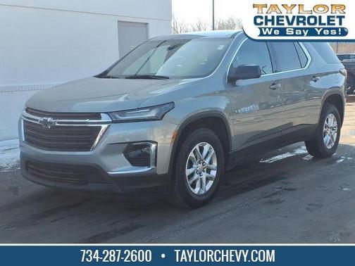 Sterling Gray Metallic 2023 Chevrolet Traverse LS