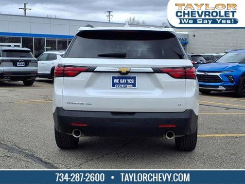 2022 Chevrolet Traverse LT Leather