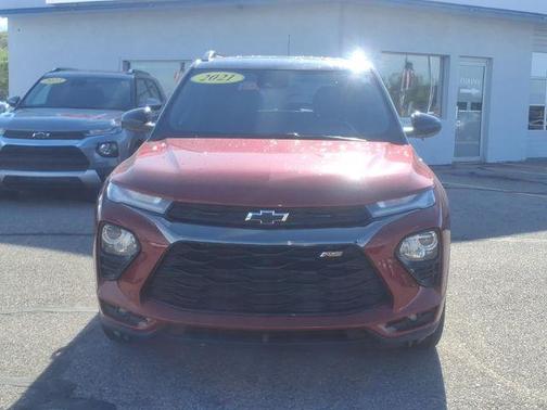 Scarlet Red Metallic 2021 Chevrolet Trailblazer RS