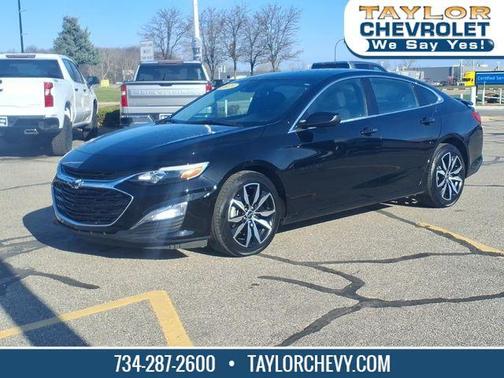 Mosaic Black Metallic 2023 Chevrolet Malibu RS