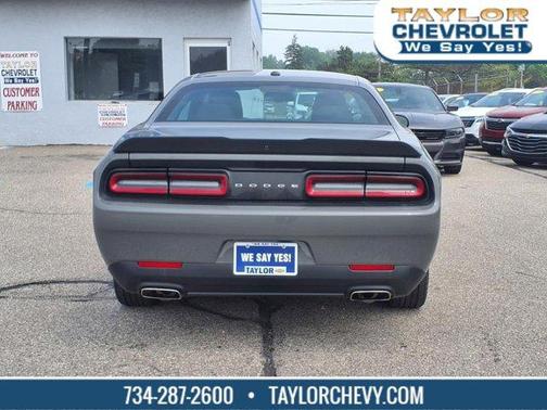 2023 Dodge Challenger SXT