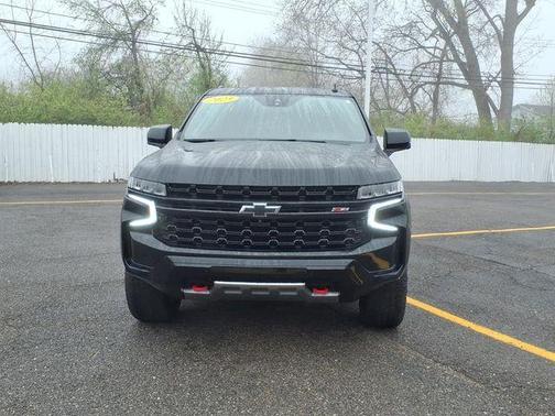 Black 2023 Chevrolet Suburban Z71