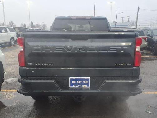 2020 Chevrolet Silverado 1500 Custom