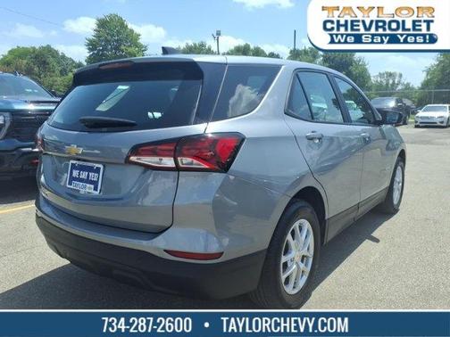 Sterling Gray Metallic 2024 Chevrolet Equinox LS
