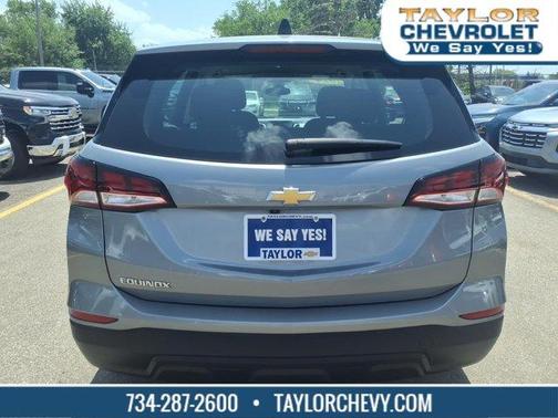 Sterling Gray Metallic 2024 Chevrolet Equinox LS