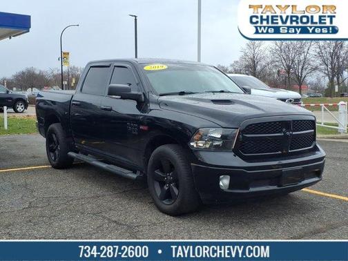 Diamond Black 2019 RAM 1500 Classic SLT