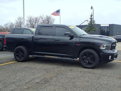 Diamond Black 2019 RAM 1500 Classic SLT