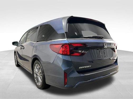 Smoke Blue Pearl 2026 Honda Odyssey Touring