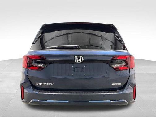 Smoke Blue Pearl 2026 Honda Odyssey Touring
