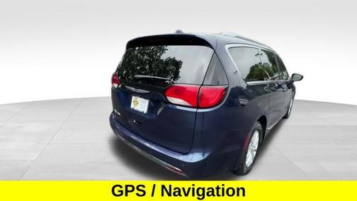2018 Chrysler Pacifica Touring-L
