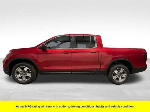 Radiant Red Metallic II 2026 Honda Ridgeline RTL