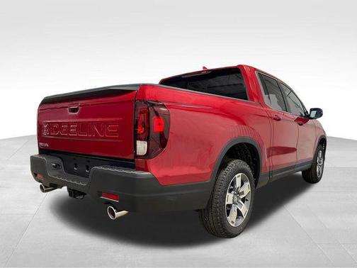 Radiant Red Metallic II 2026 Honda Ridgeline RTL