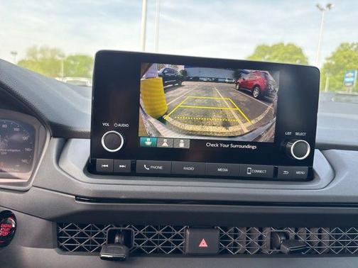 2025 Honda Accord LX 1.5T