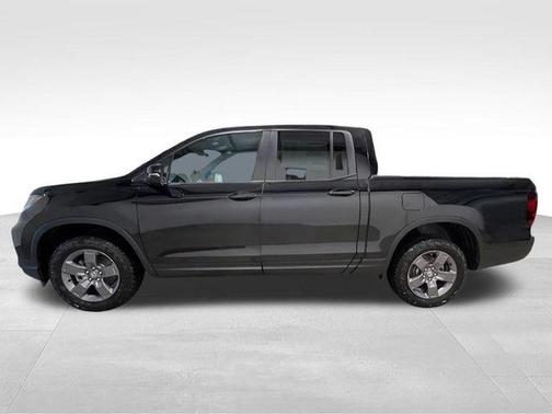 Crystal Black Pearl 2026 Honda Ridgeline TrailSport
