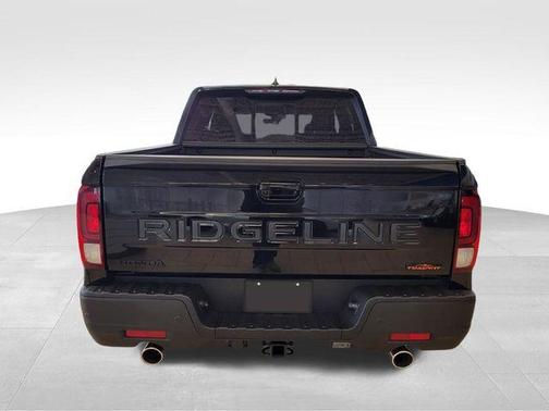 Crystal Black Pearl 2026 Honda Ridgeline TrailSport+