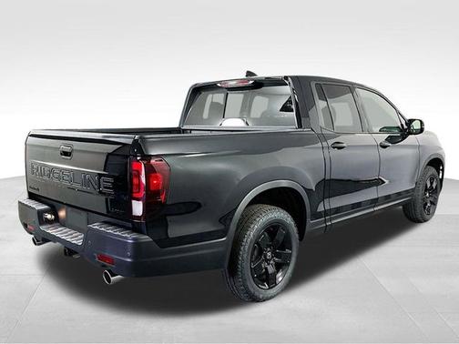Crystal Black Pearl 2026 Honda Ridgeline Black Edition