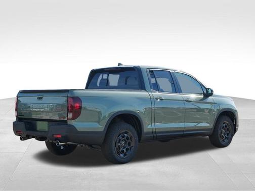 Ash Green Metallic 2026 Honda Ridgeline TrailSport+