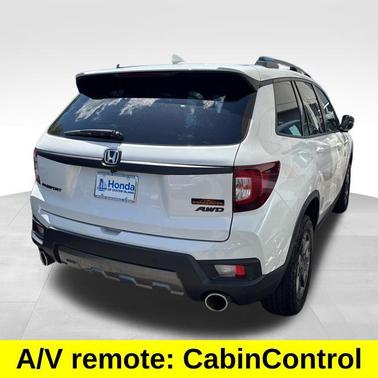 Platinum White Pearl 2023 Honda Passport AWD TrailSport
