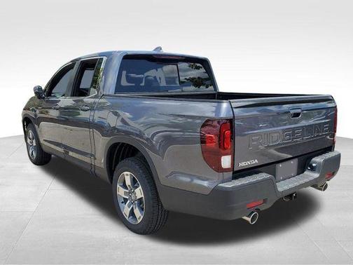 Modern Steel Metallic 2026 Honda Ridgeline RTL