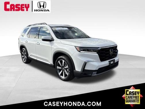 2025 Honda Pilot Touring 8-Passenger