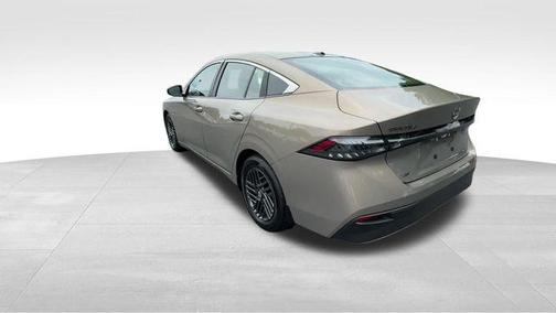 Bronze 2026 Nissan Sentra SV