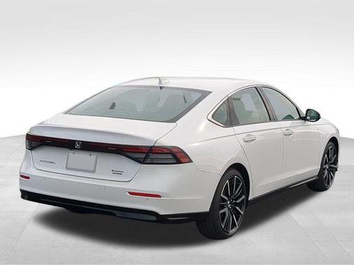 Platinum White Pearl 2026 Honda Accord Hybrid Touring