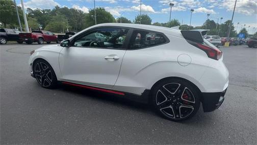 2022 Hyundai Veloster N Base
