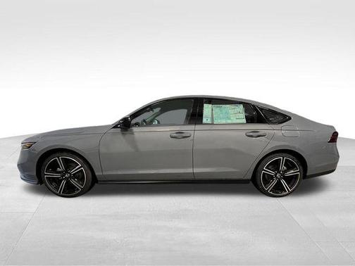 Urban Gray Pearl 2026 Honda Accord SE