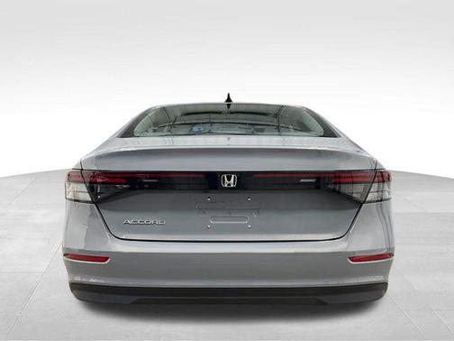 Urban Gray Pearl 2026 Honda Accord SE
