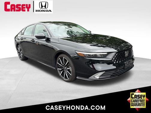 Crystal Black Pearl 2024 Honda Accord Hybrid Touring