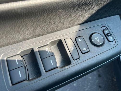 2025 Honda CR-V LX AWD