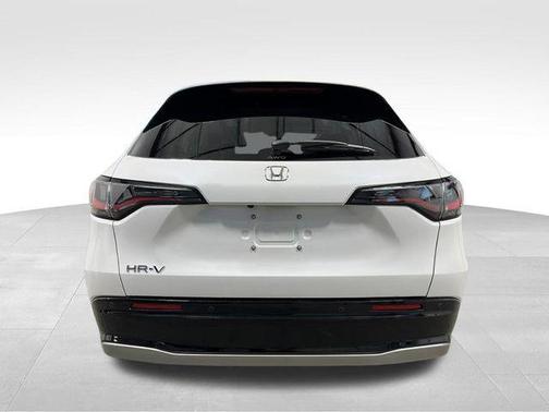 Platinum White Pearl 2027 Honda HR-V EX-L