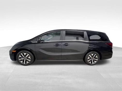 Crystal Black Pearl 2026 Honda Odyssey EX-L