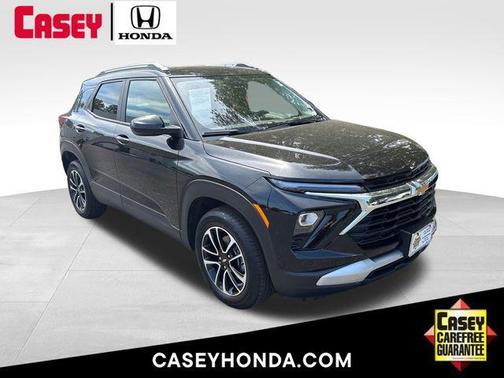 Mosaic Black Metallic 2025 Chevrolet Trailblazer LT
