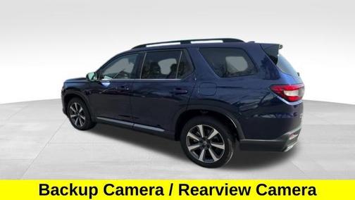 2023 Honda Pilot Touring 8-Passenger