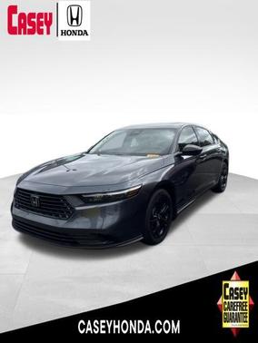 Meteorite Gray Metallic 2025 Honda Accord SE