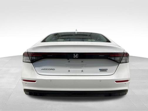 Platinum White Pearl 2026 Honda Accord Hybrid Touring