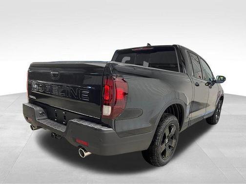 Crystal Black Pearl 2026 Honda Ridgeline Black